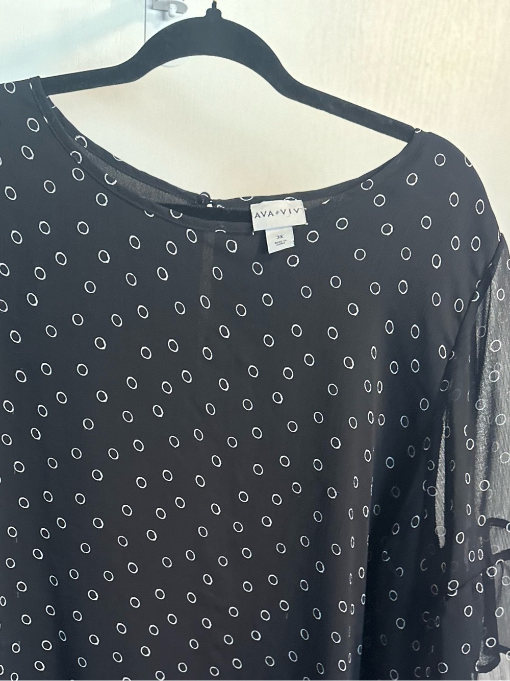 Ava & Viv Black Polka Dot Sheer Sleeve Blouse Size 3X
